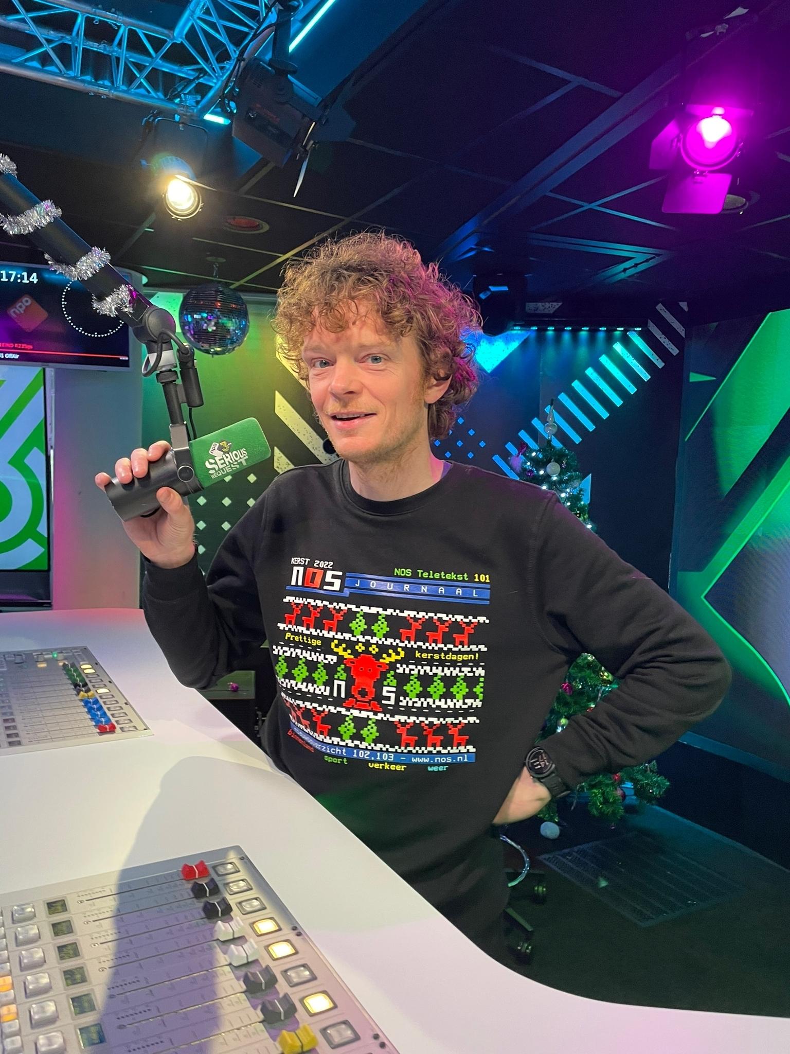 Martijns NOS Teletekst Kersttrui 3fm2023 martijns-nos-teletekst-kersttrui-3fm2023